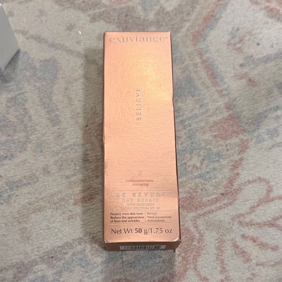 Exuviance Age Reverse Day Repair Cream